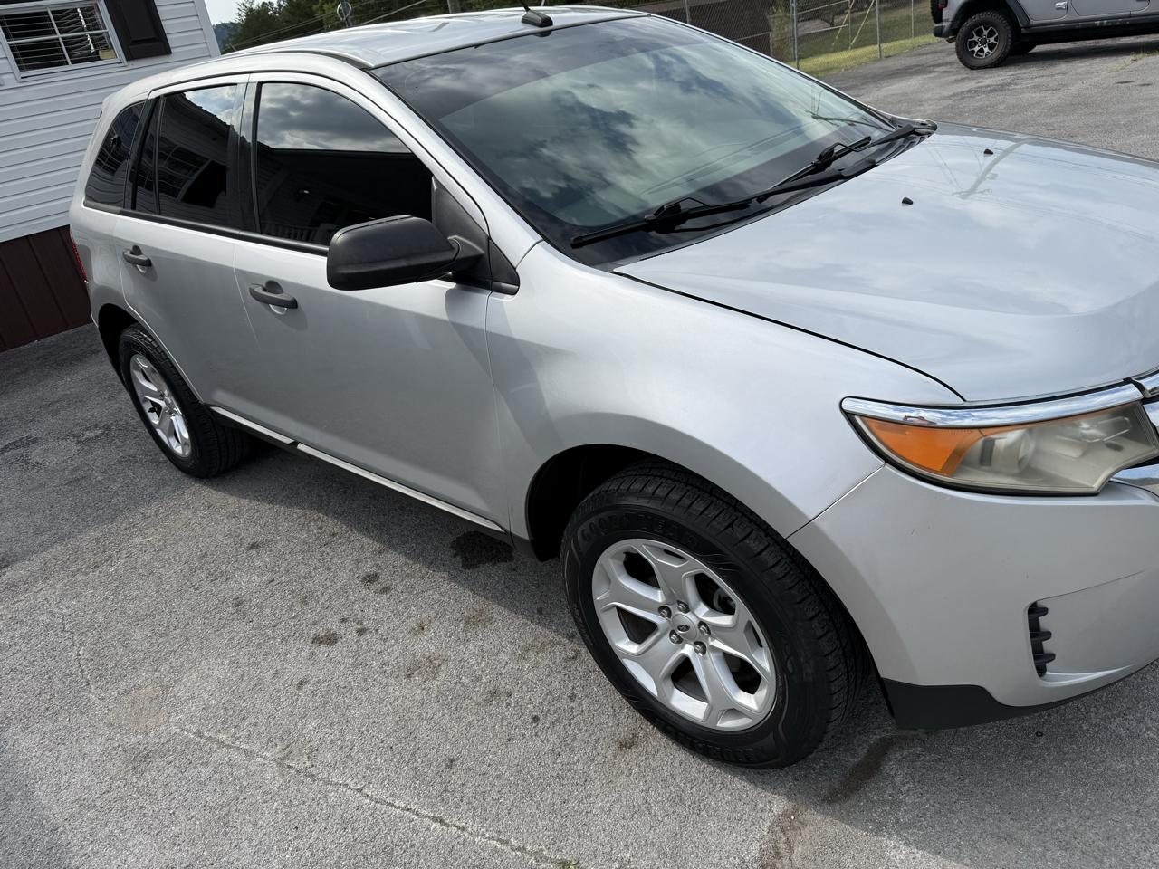 Ford Edge 4dr SE AWD 2014