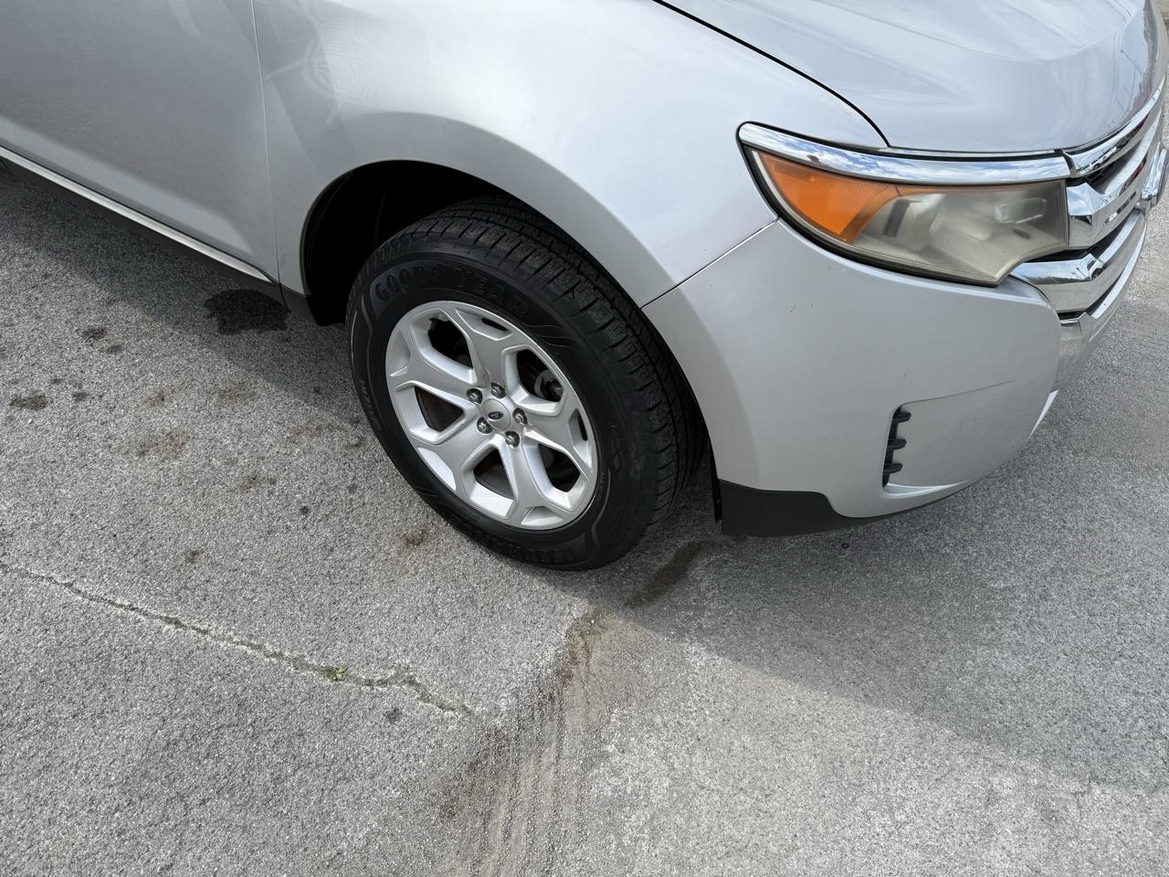 Ford Edge 4dr SE AWD 2014