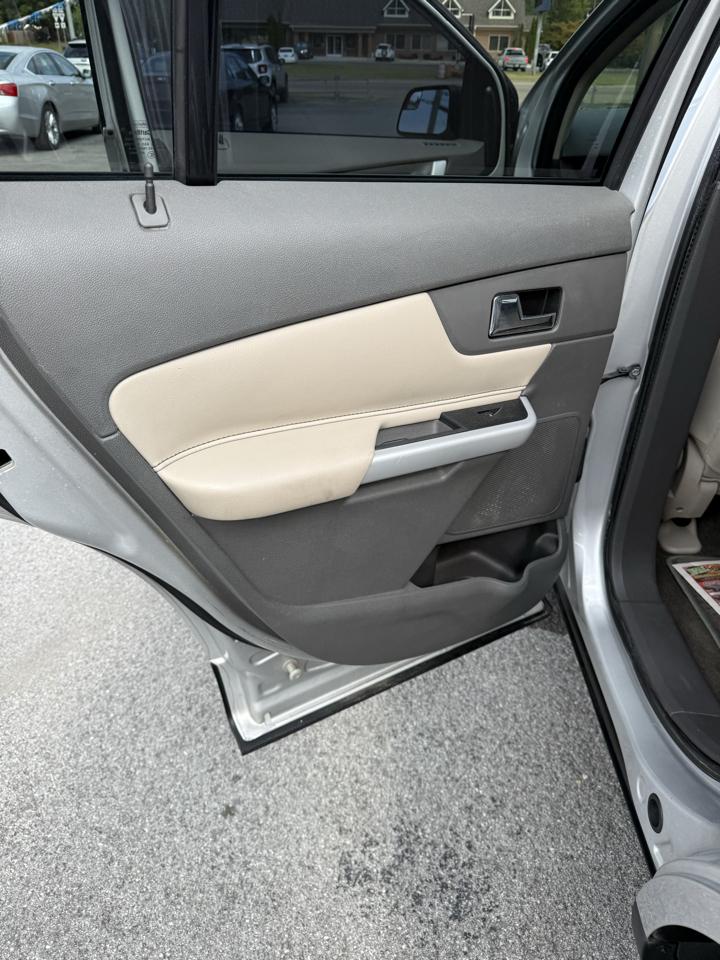 Ford Edge 4dr SE AWD 2014