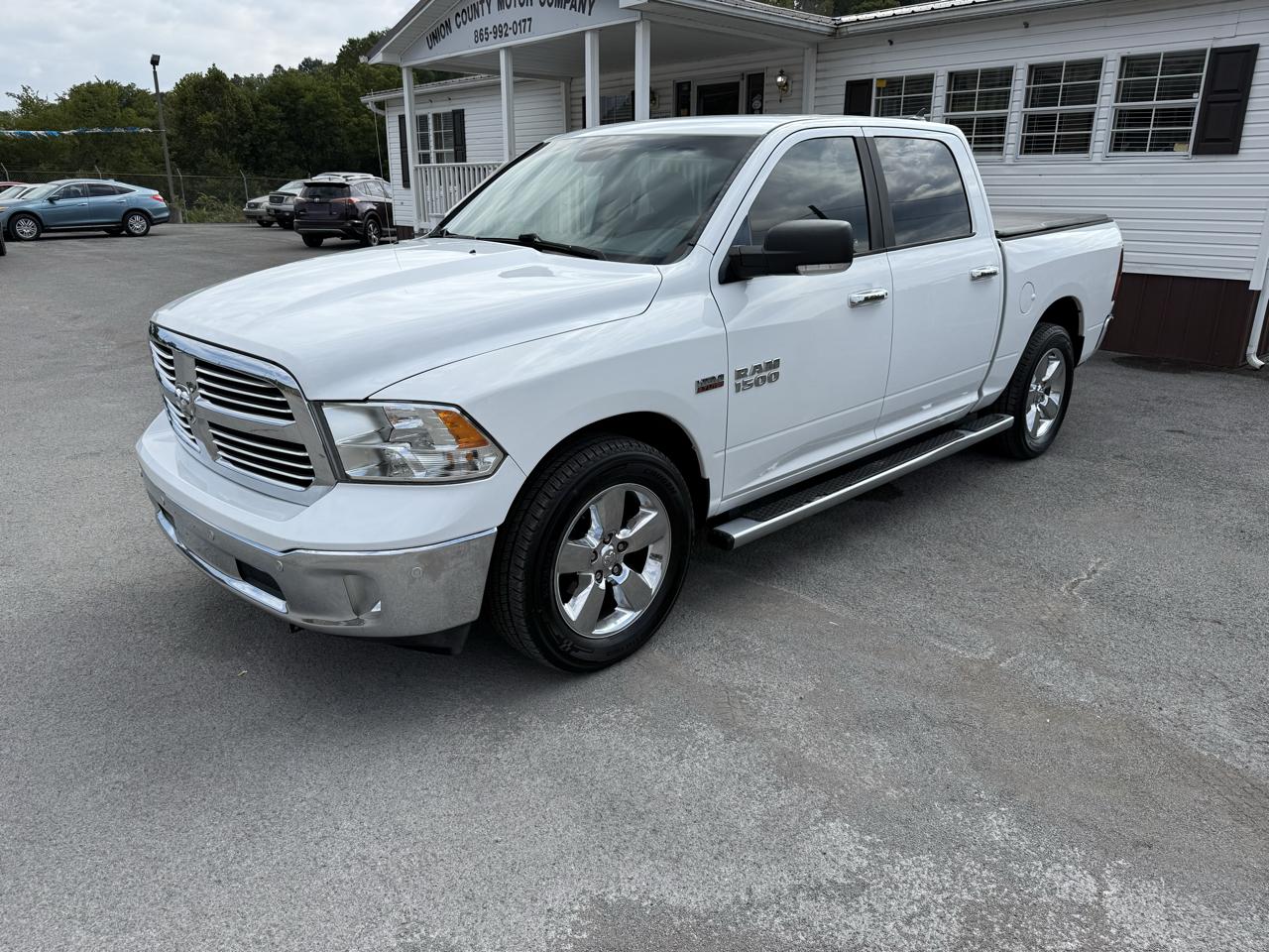 RAM 1500 2WD Crew Cab 140.5" Sport 2015