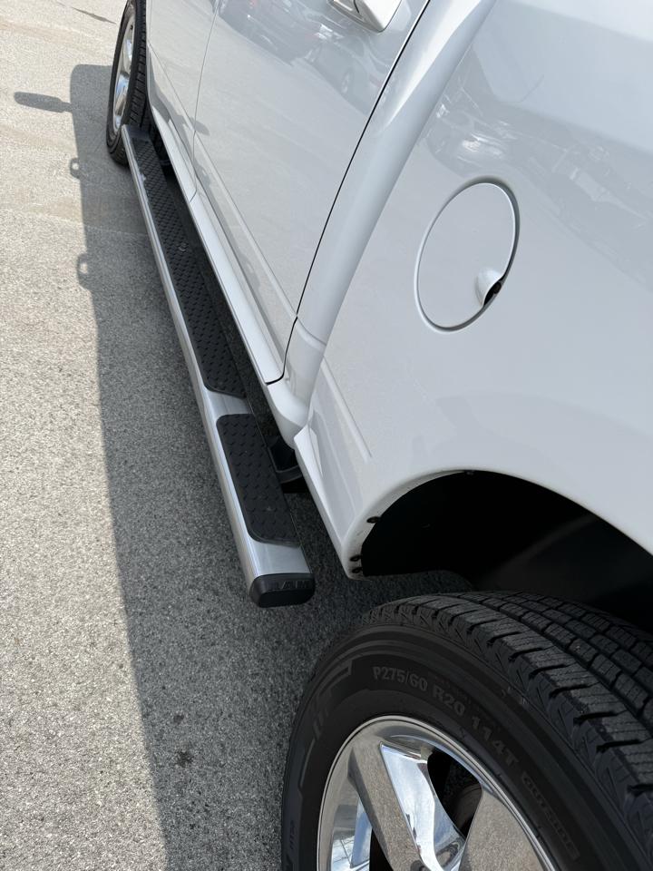 RAM 1500 2WD Crew Cab 140.5" Sport 2015