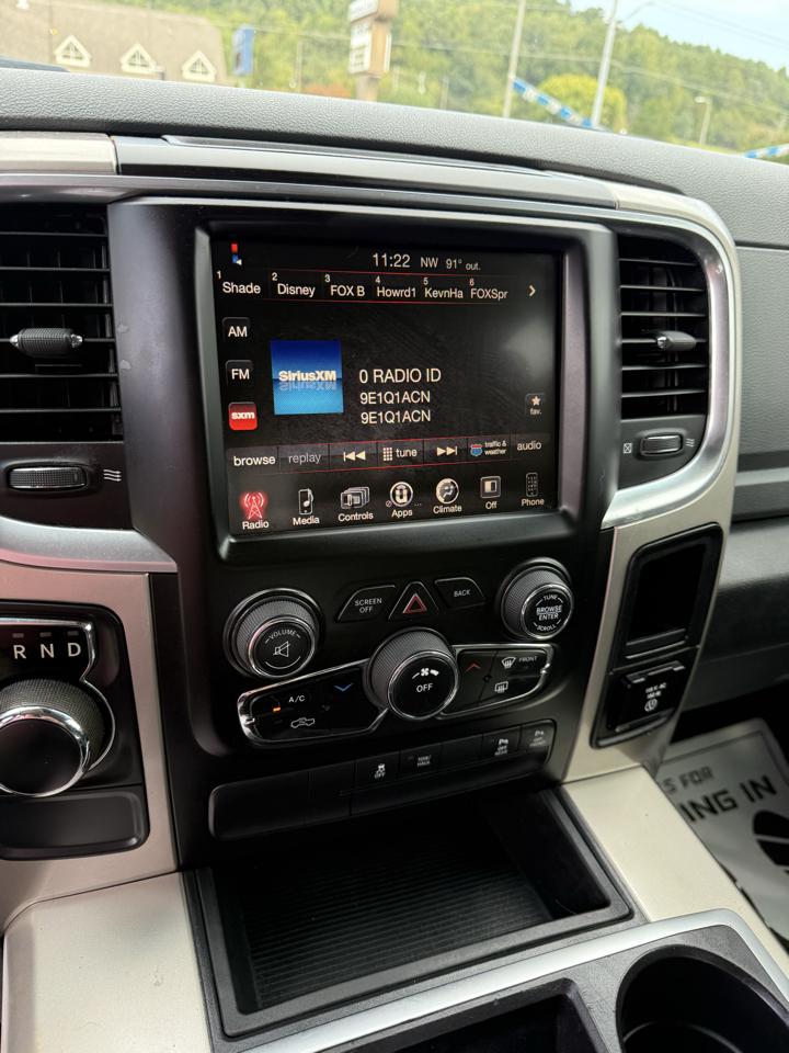 RAM 1500 2WD Crew Cab 140.5" Sport 2015