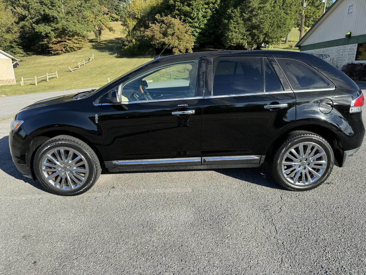 Lincoln MKX FWD 2011
