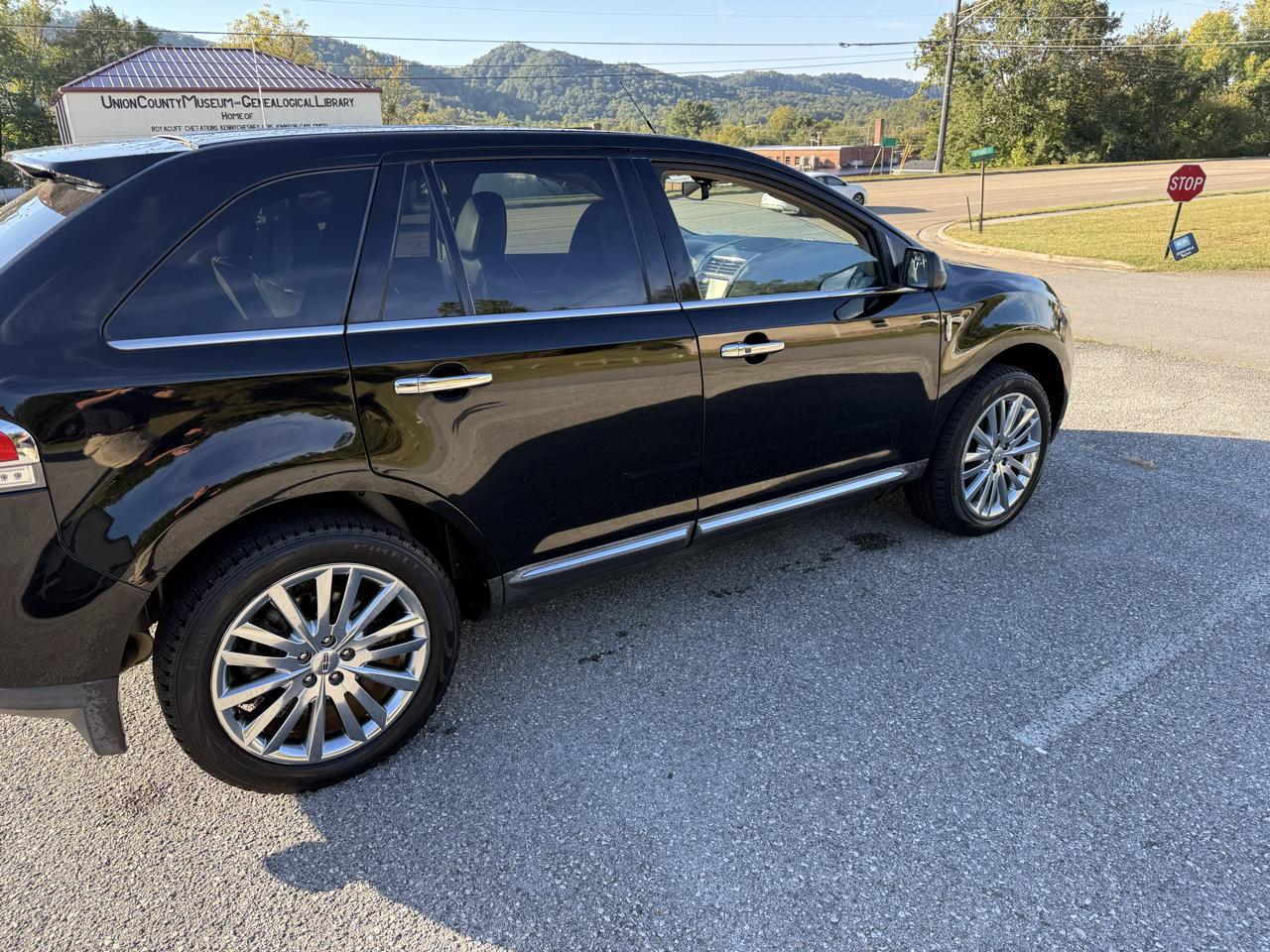 Lincoln MKX FWD 2011