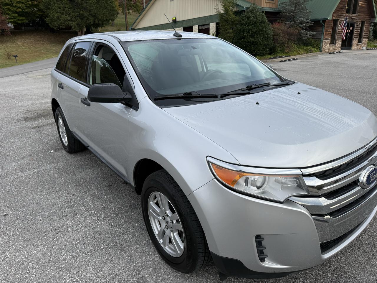 Ford Edge SE FWD 2011