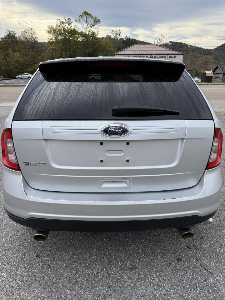 Ford Edge SE FWD 2011