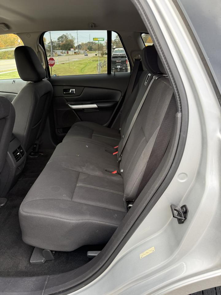 Ford Edge SE FWD 2011