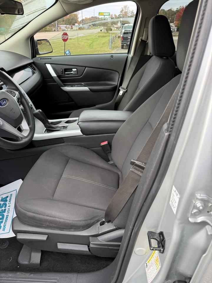 Ford Edge SE FWD 2011