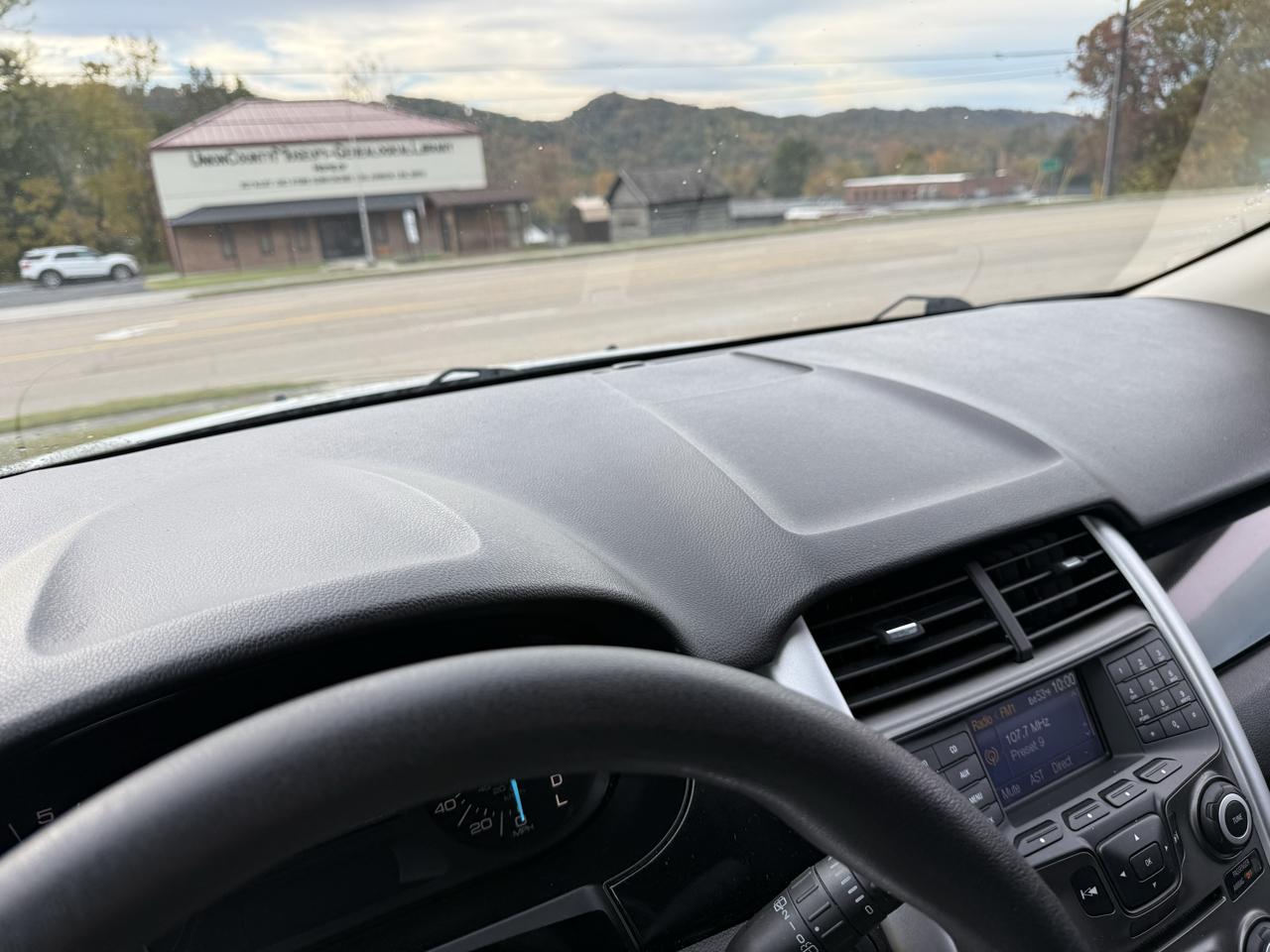 Ford Edge SE FWD 2011