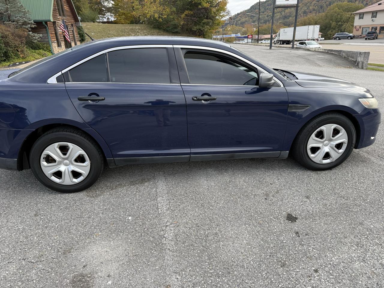 Ford Taurus Police FWD 2015
