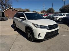 2018 Toyota Highlander 