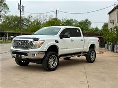 2017 Nissan Titan XD 