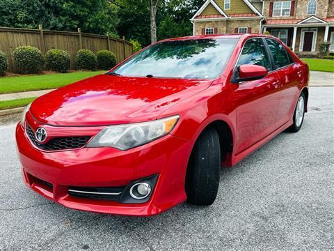 2014 Toyota Camry SE