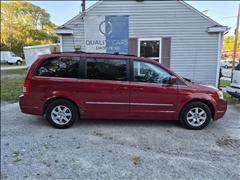 2010 Chrysler Town & Country 