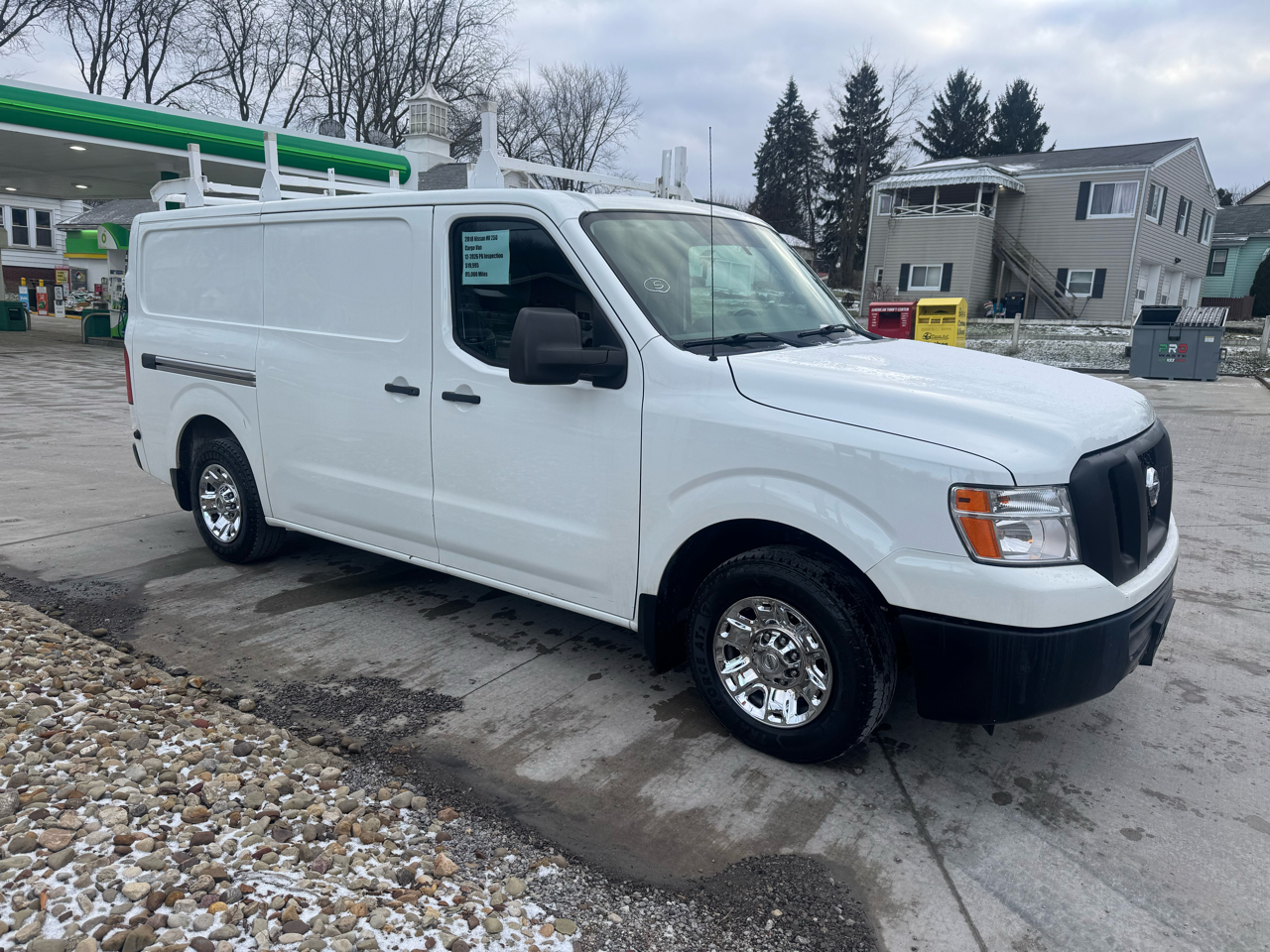 Nissan NV Cargo 2500 HD S V6 2018