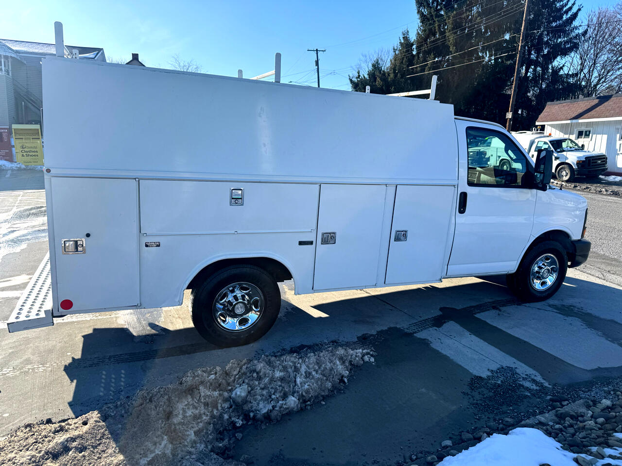 Chevrolet Express G3500 139" 2017