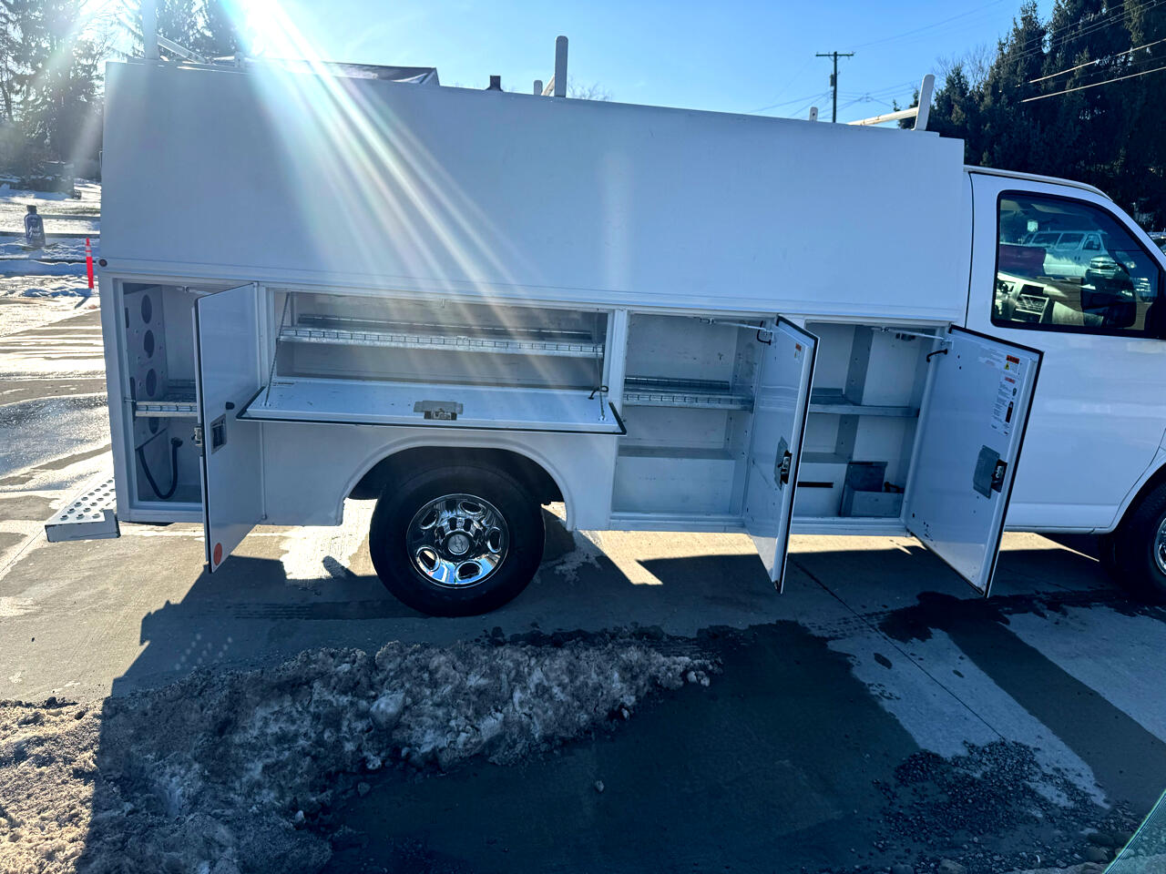 Chevrolet Express G3500 139" 2017