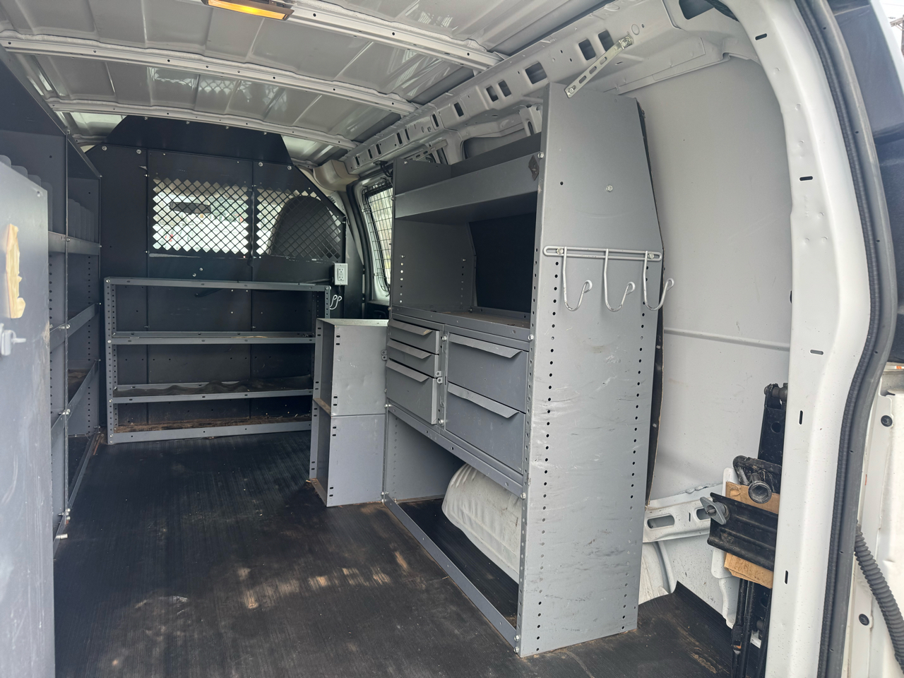 Chevrolet Express 2500 Cargo 2012