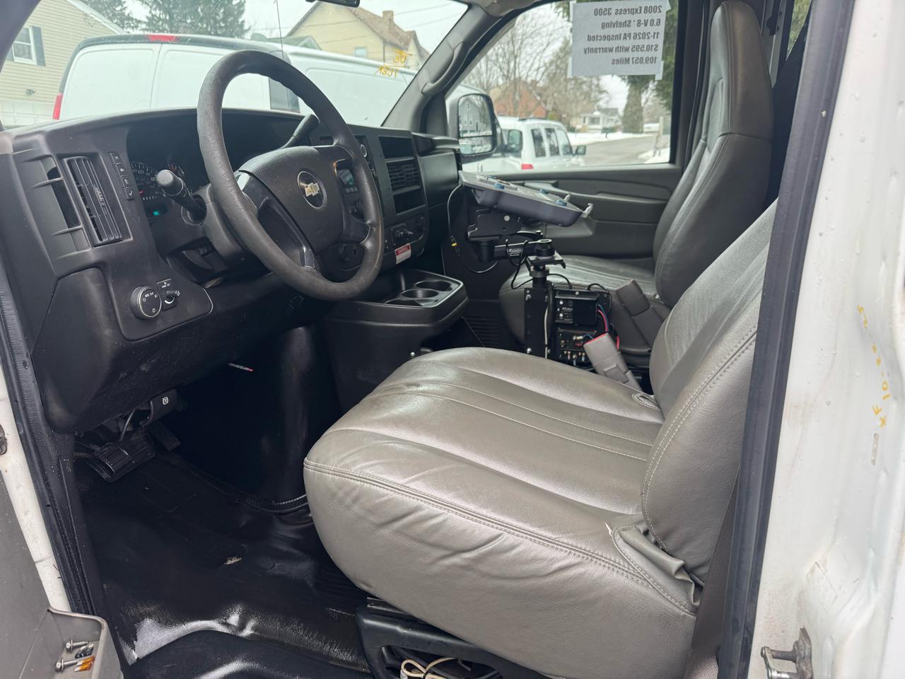 Chevrolet Express 3500 Cargo 2008