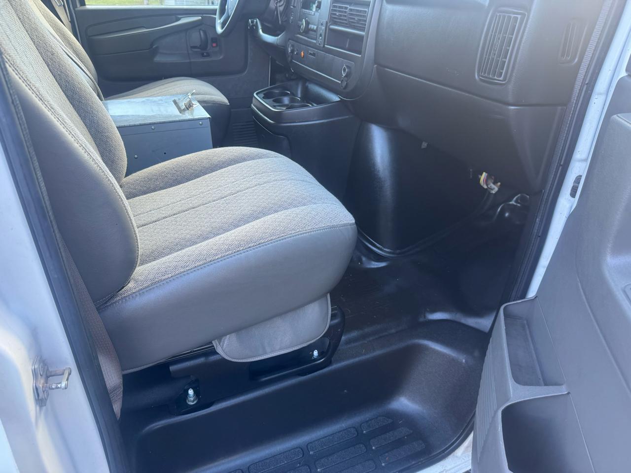 Chevrolet Express 1500 Cargo 2014