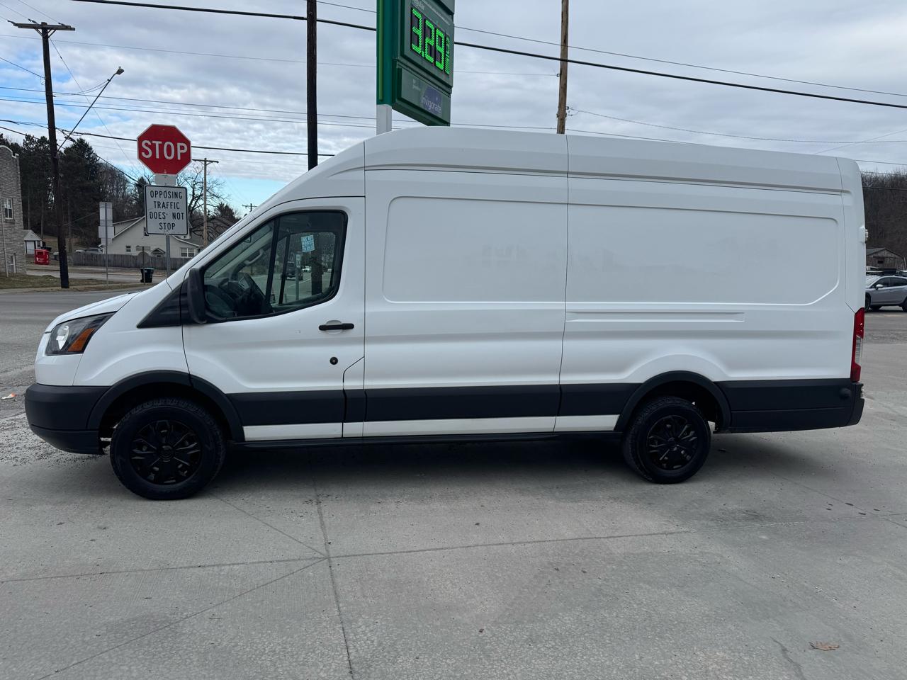 Ford Transit 250 Van High Roof w/Sliding Pass. 148-in. WB EL 2016