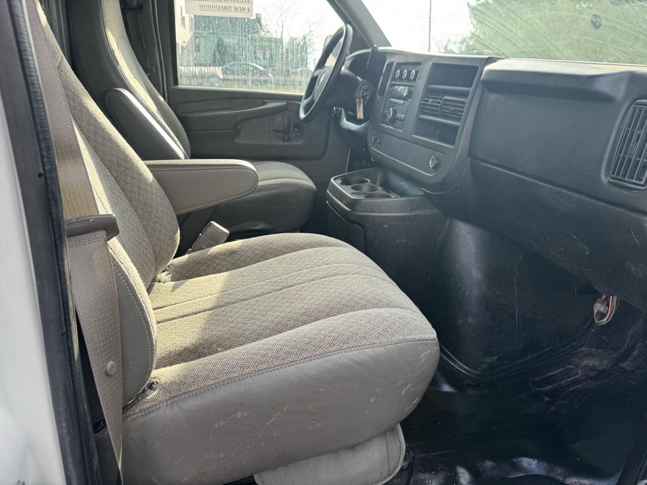 Chevrolet Express 2500 Cargo 2014