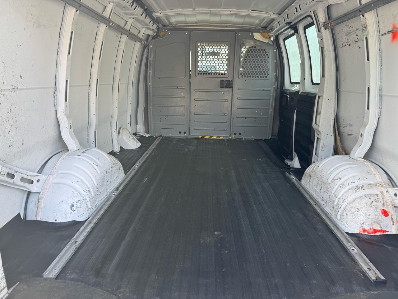 Chevrolet Express 2500 Cargo 2014