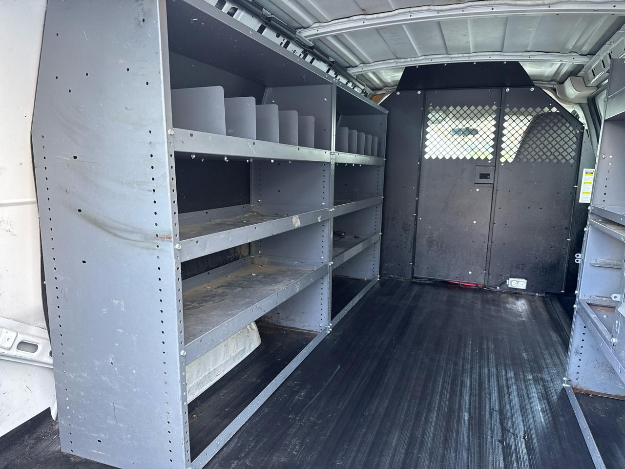 Chevrolet Express 2500 Cargo 2011