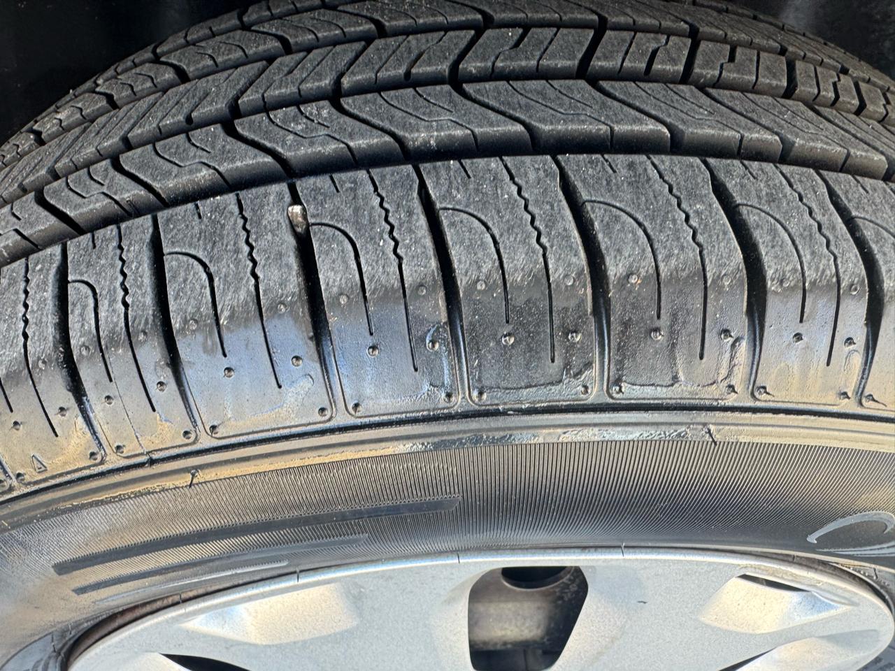 Ford Transit Connect XLT with Rear Door Glass 2012