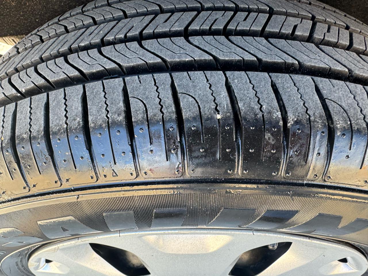 Ford Transit Connect XLT with Rear Door Glass 2012