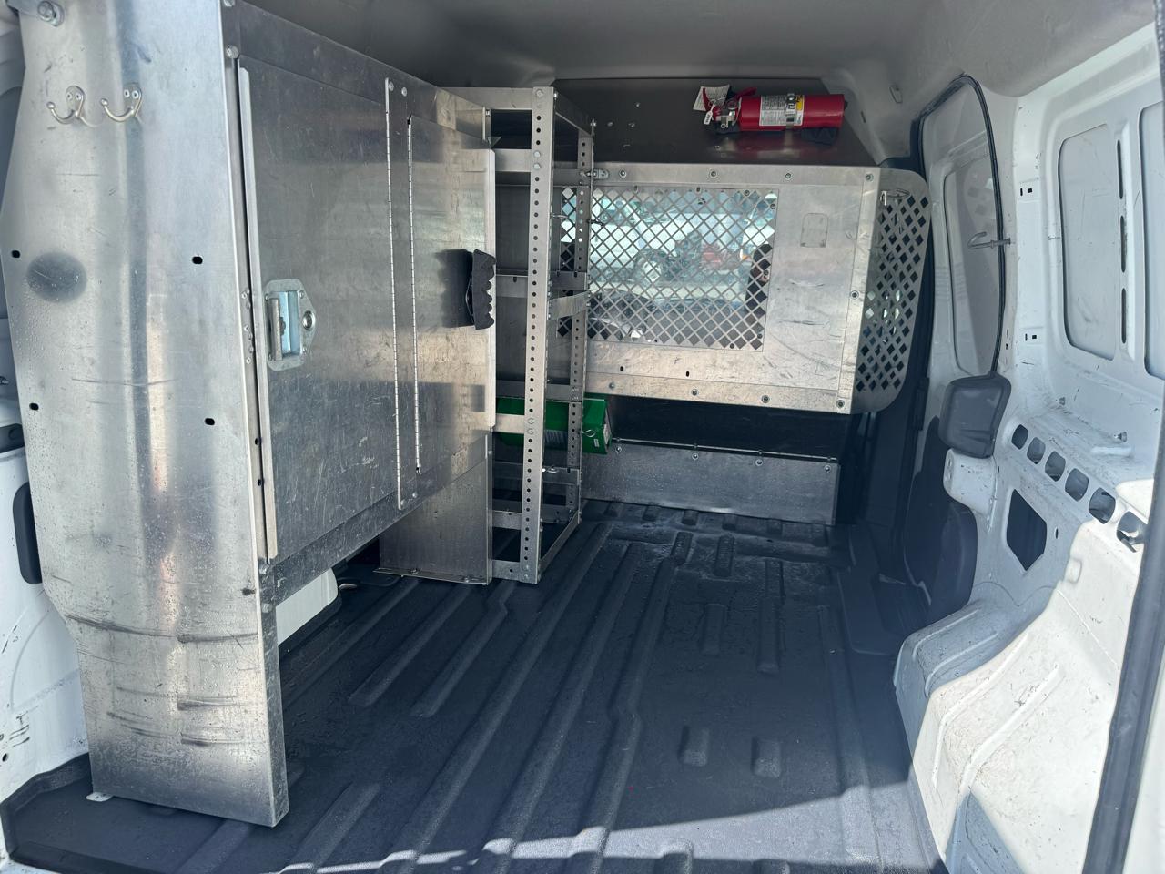 Ford Transit Connect XLT with Rear Door Glass 2012