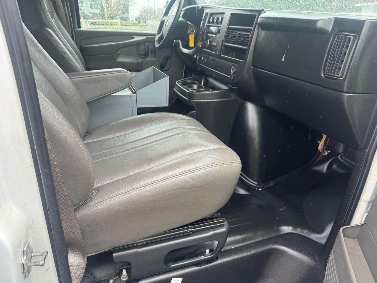 Chevrolet Express 1500 Cargo 2012
