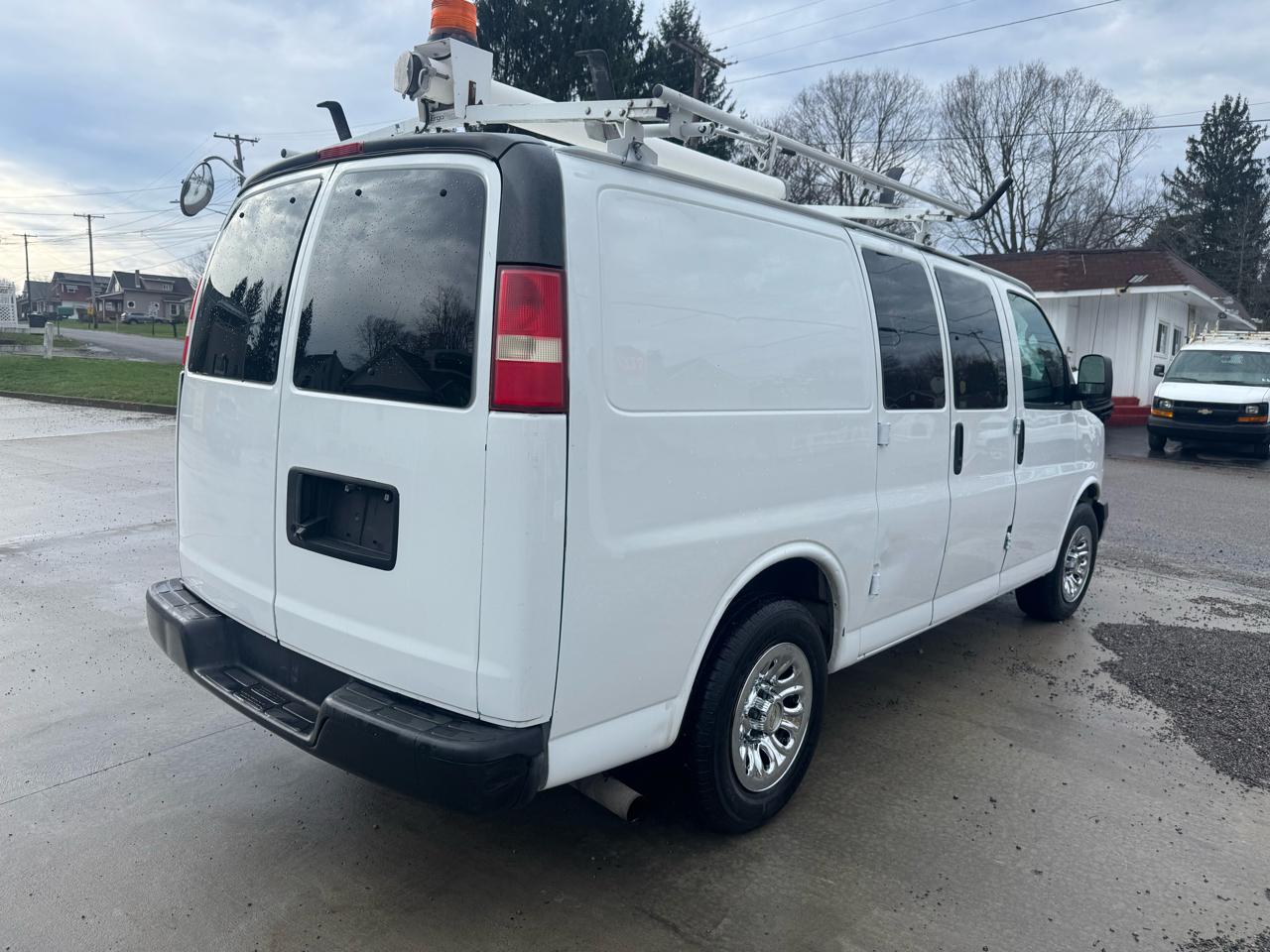 Chevrolet Express 1500 Cargo 2013