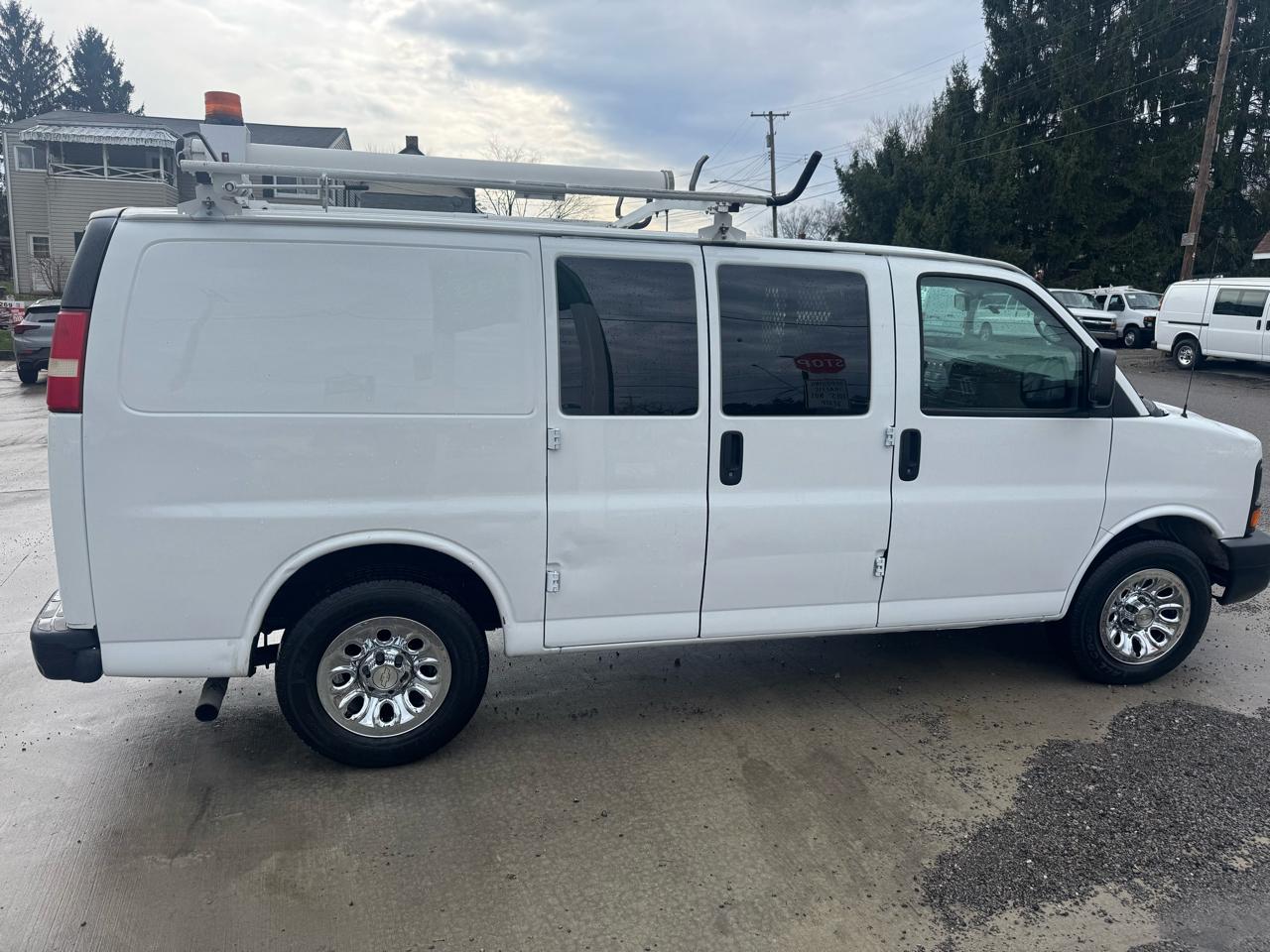 Chevrolet Express 1500 Cargo 2013