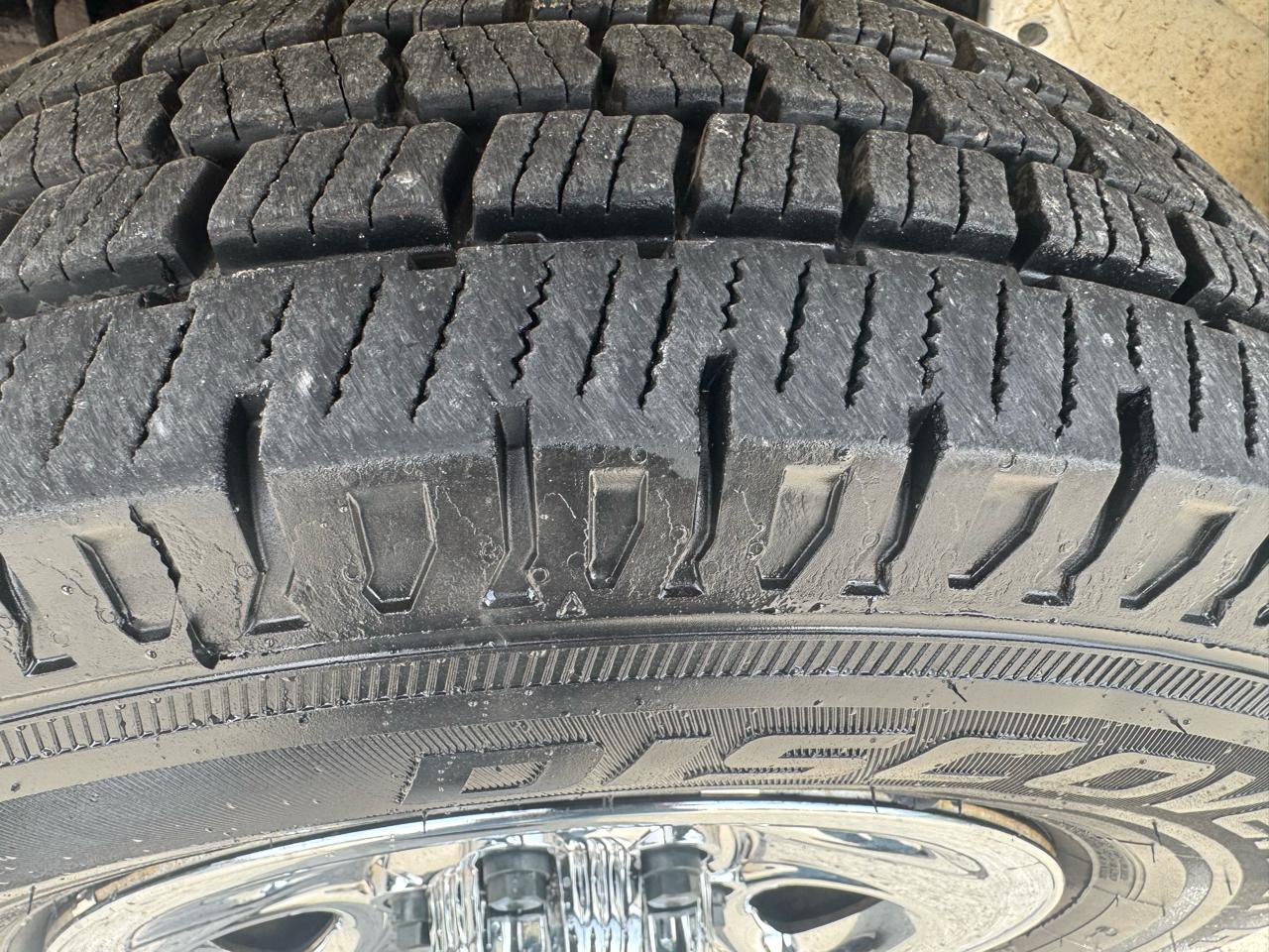 Chevrolet Express LS 1500 AWD 2007