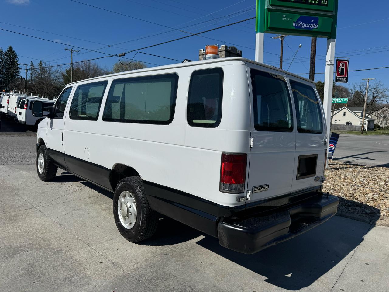 Ford Econoline E350 Super Duty Extended 2008
