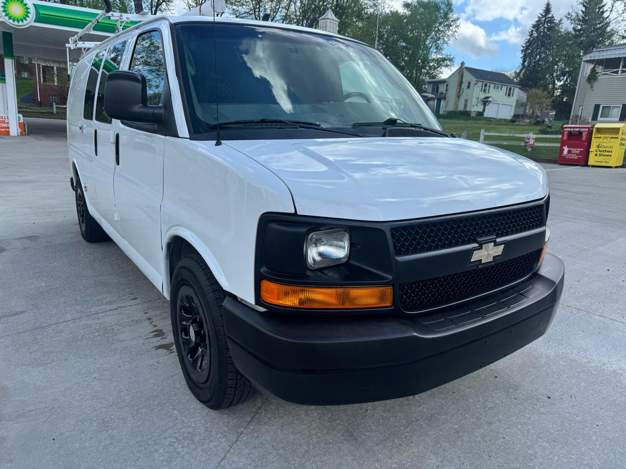 Chevrolet Express 1500 Cargo 2011