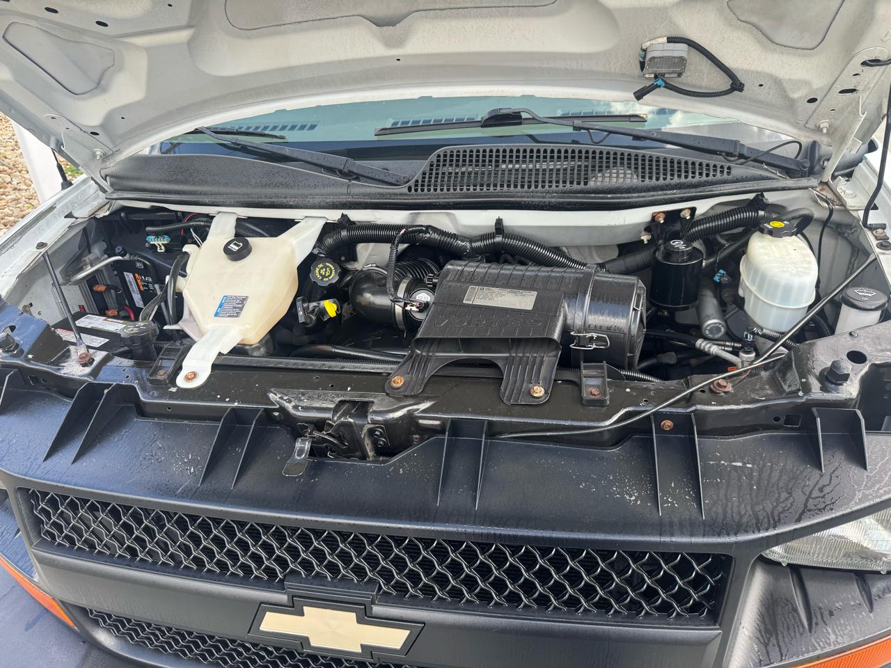 Chevrolet Express 1500 Cargo 2011