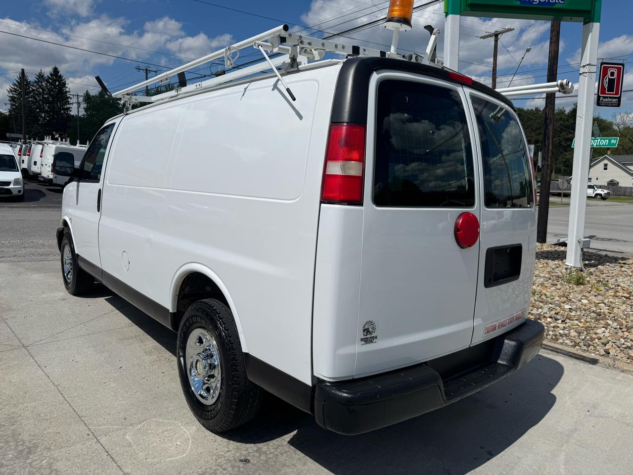 Chevrolet Express 2500 Cargo 2012