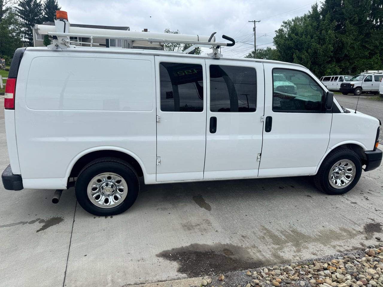 Chevrolet Express 1500 Cargo 2013