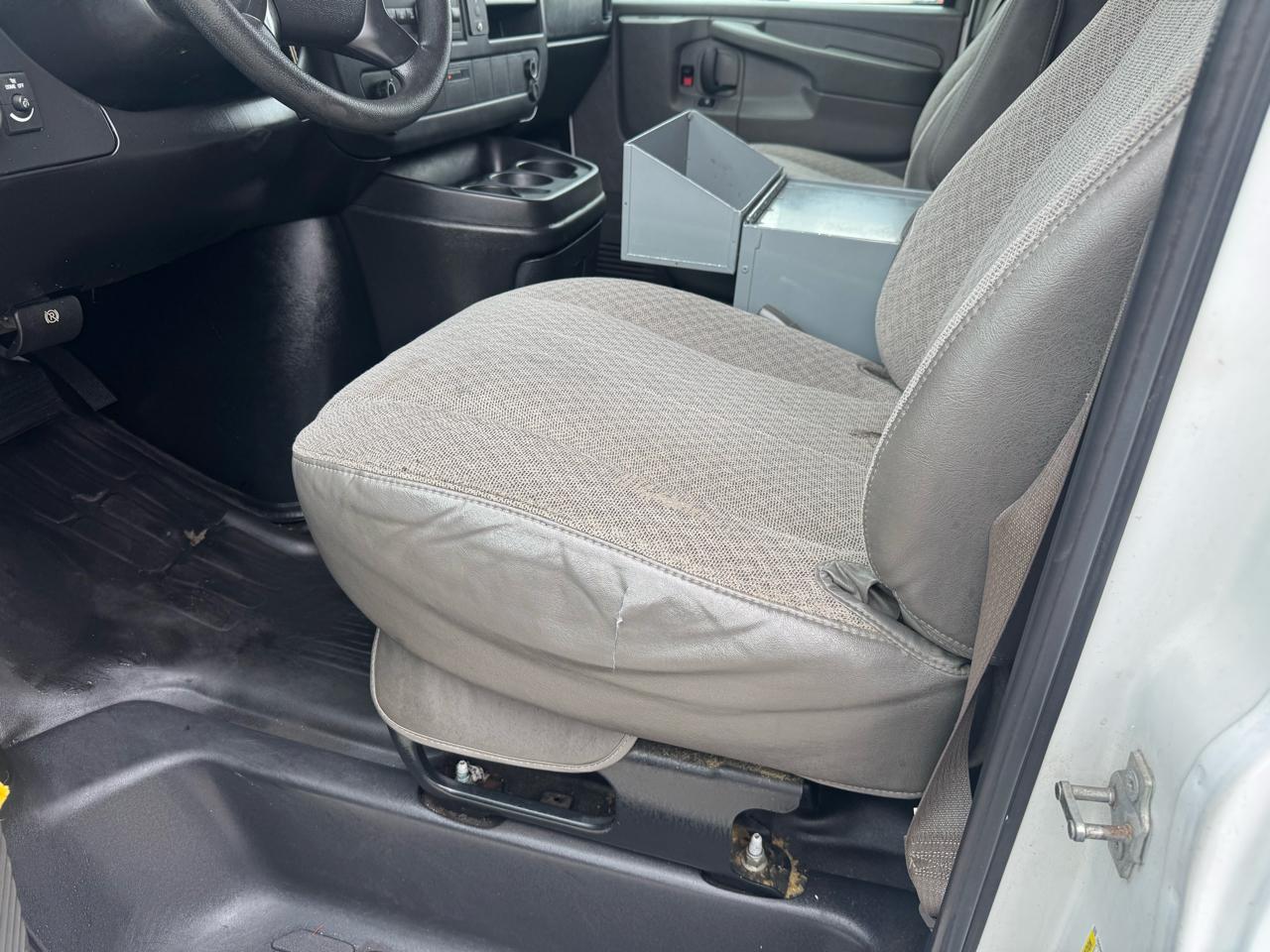 Chevrolet Express 1500 Cargo 2013