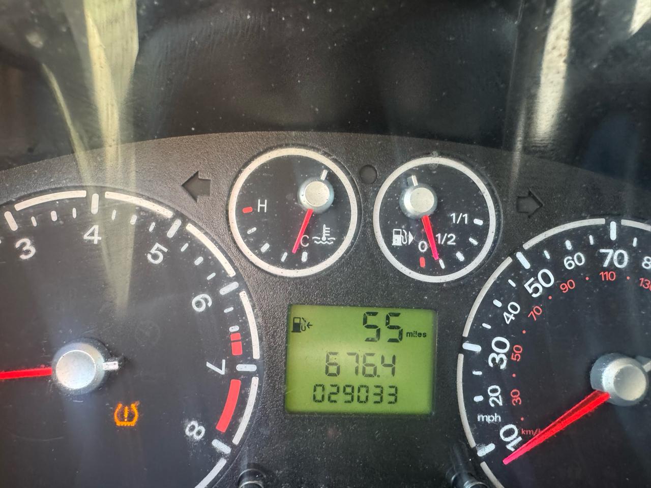 Ford Transit Connect XLT with Rear Door Glass 2010