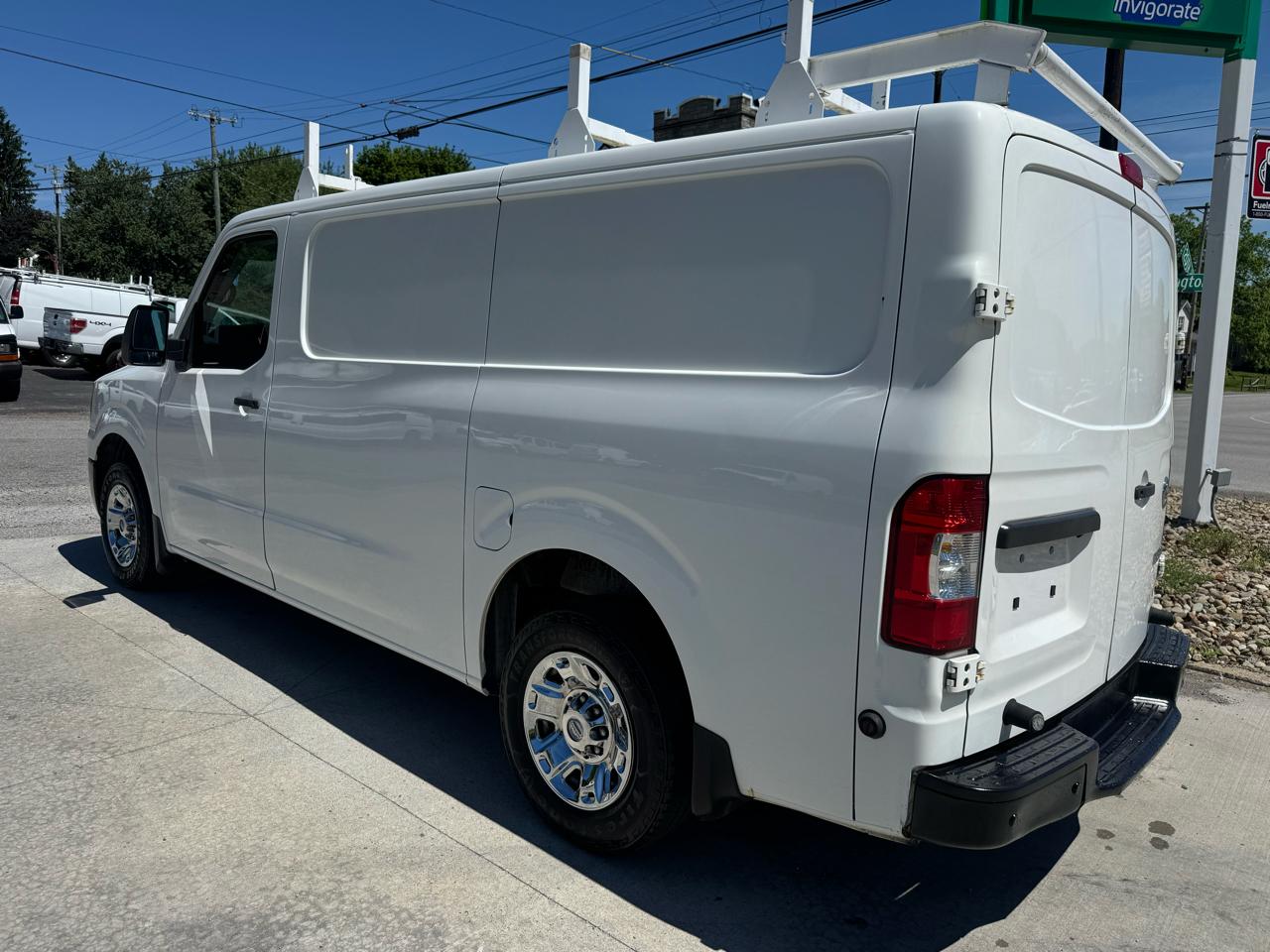 Nissan NV Cargo 2500 HD S V6 2018