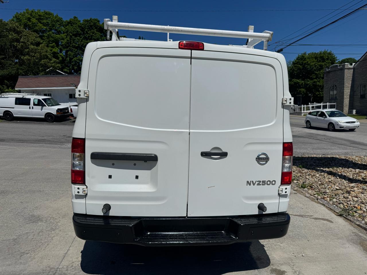 Nissan NV Cargo 2500 HD S V6 2018