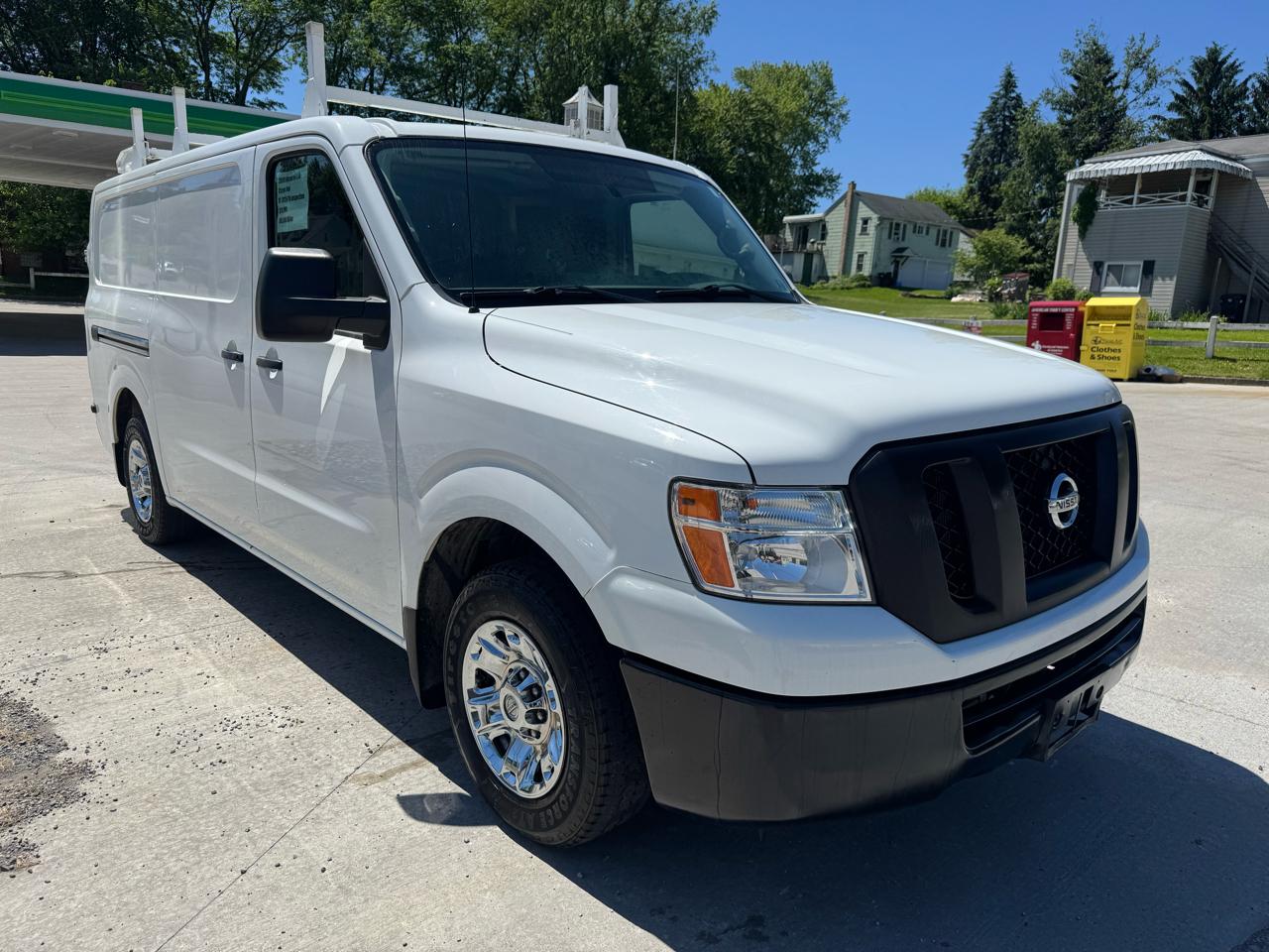 Nissan NV Cargo 2500 HD S V6 2018