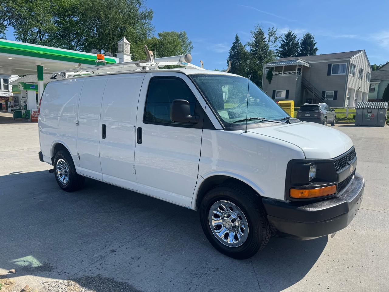 Chevrolet Express 1500 Cargo 2010