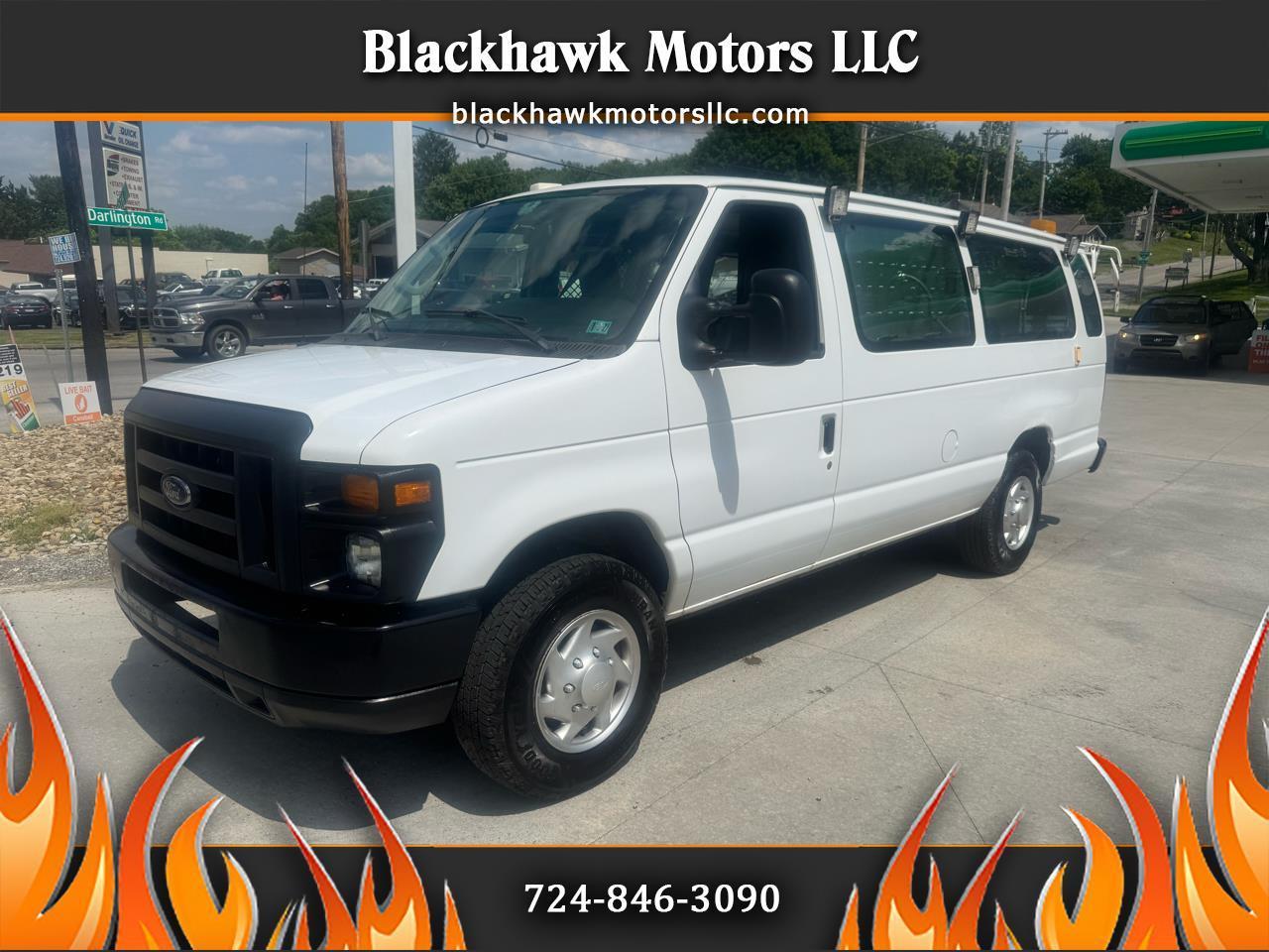 Ford Econoline E-350 Super Duty Extended 2012