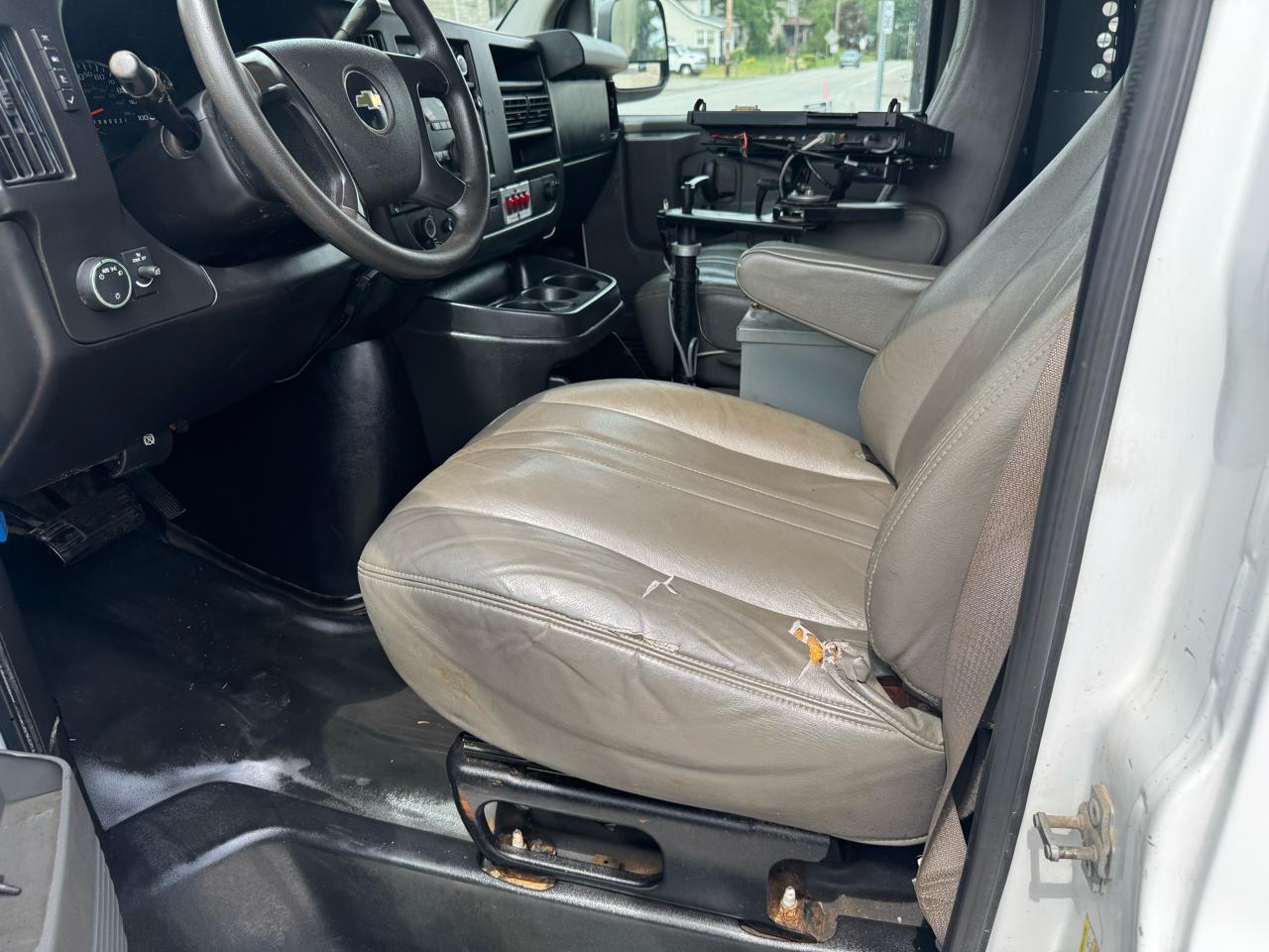 Chevrolet Express 1500 AWD Cargo 2014