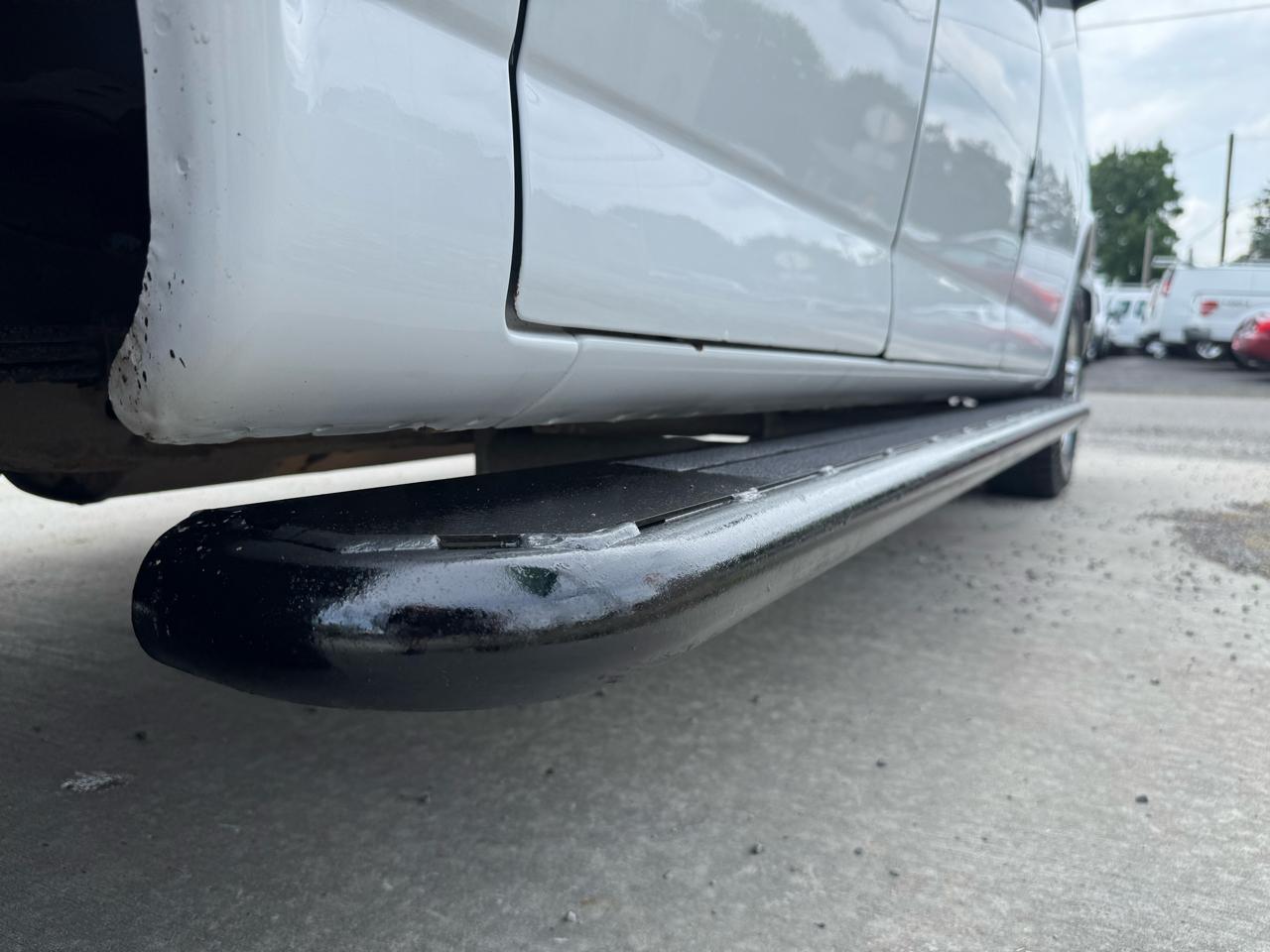 GMC Savana G2500 Cargo 2017