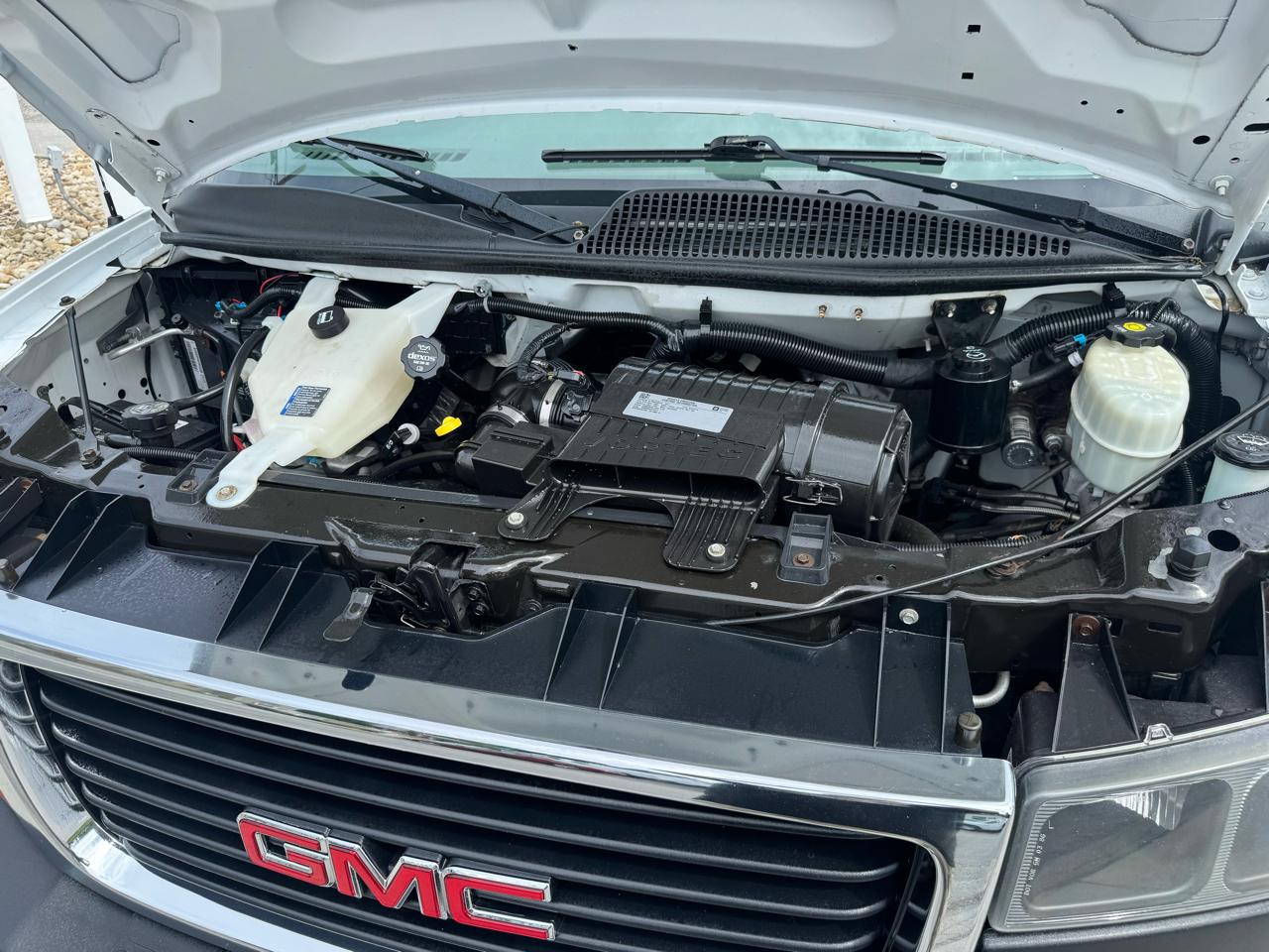 GMC Savana G2500 Cargo 2017